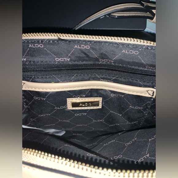 SOLD DO NOT BUY‼️‼️ALDO CROSSBODY BAG🤍 - Picture 2 of 3